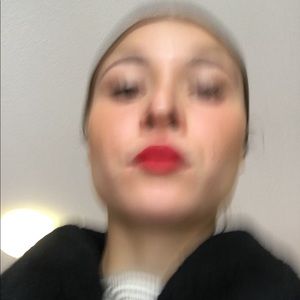 Meet your Posher, Zoe